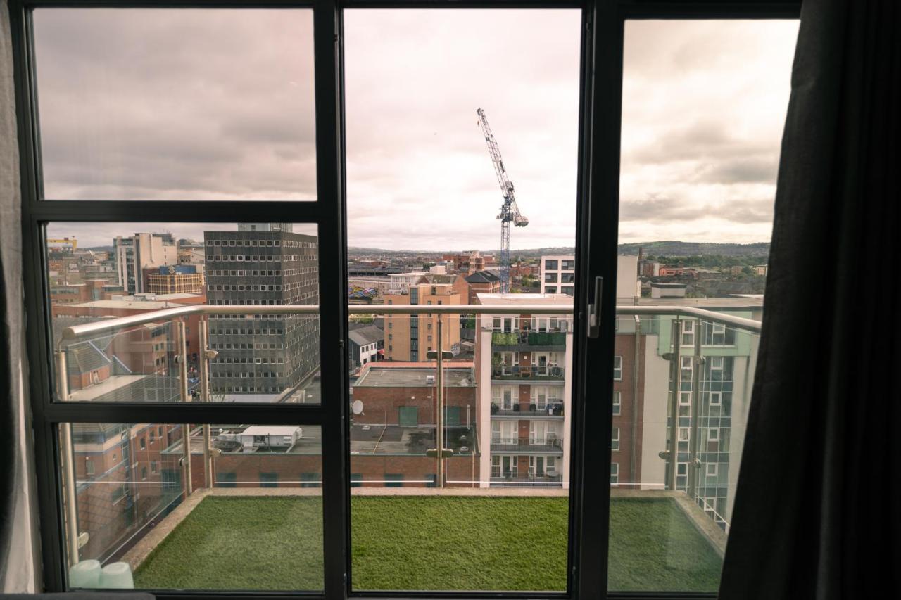 Quarters: 10th Floor Gem Appartement Belfast